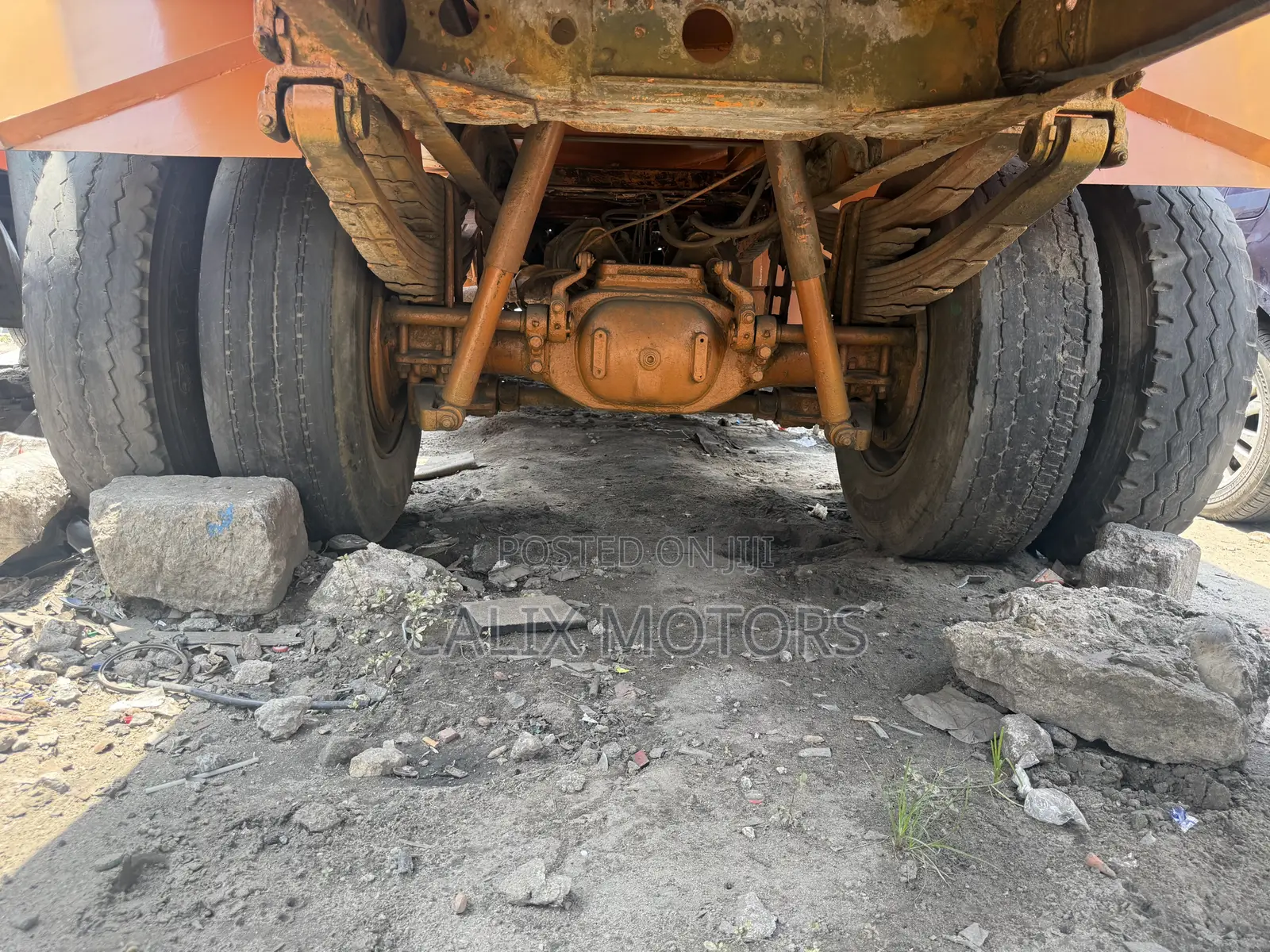 Foreign Used Mercedes Benz Water Tanker Truck.