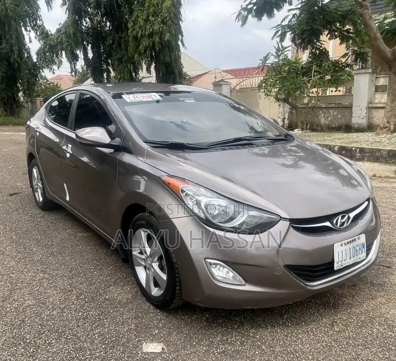 Hyundai Elantra 2013 Gray