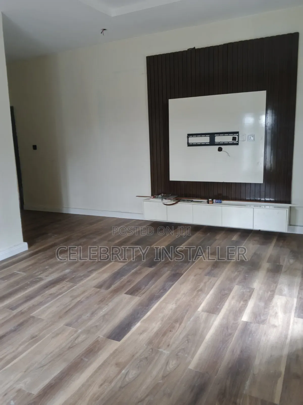 SPC and Vinyl Flooring