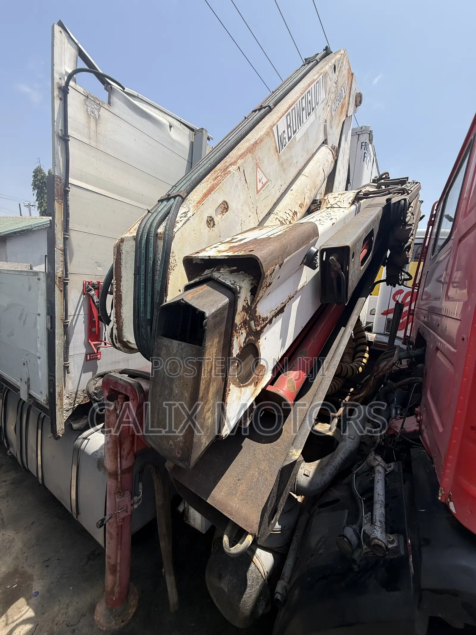 Foreign Used Scania With 12tonnes Hiab Truck.