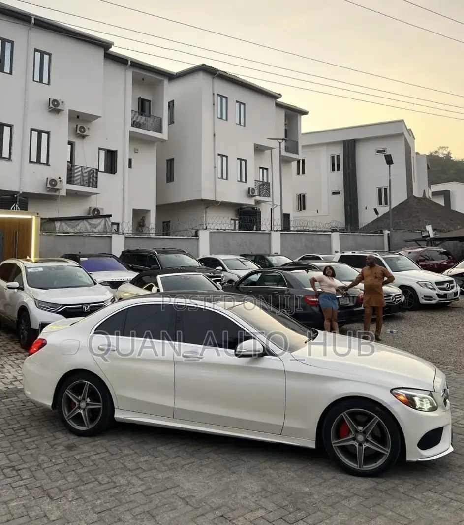 Mercedes-Benz C400 4Matic AWD Sedan (3.0L V6 7A) 2015 White