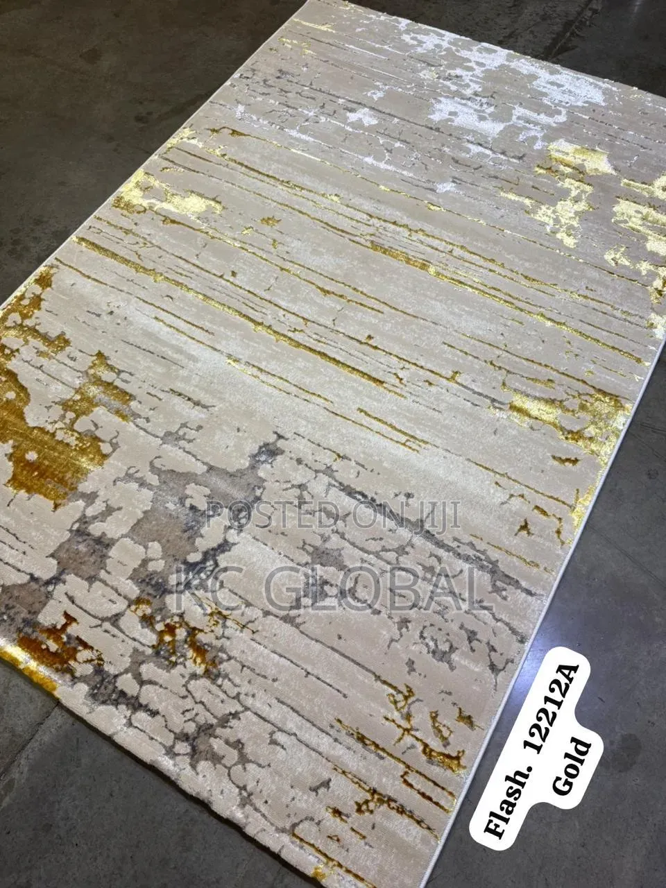 Quality Smooth Center Rug Vip 10/13