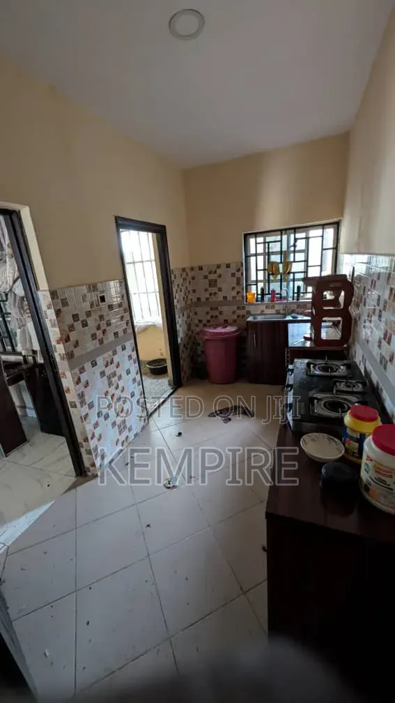 3bdrm Block of Flats in Osongama Estate, Uyo for rent