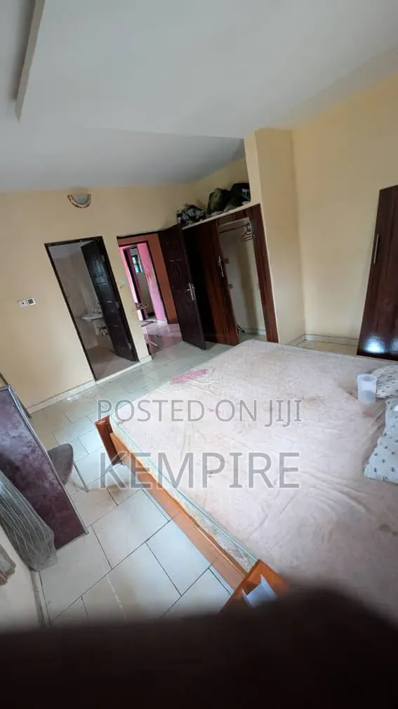 3bdrm Block of Flats in Osongama Estate, Uyo for rent