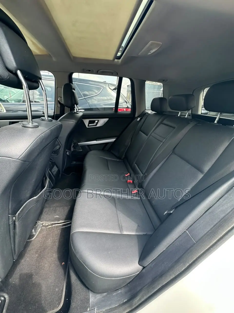 Mercedes-Benz GLK-Class 350 4MATIC 2010 White