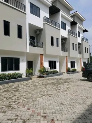 4bdrm Duplex in Jahi for sale