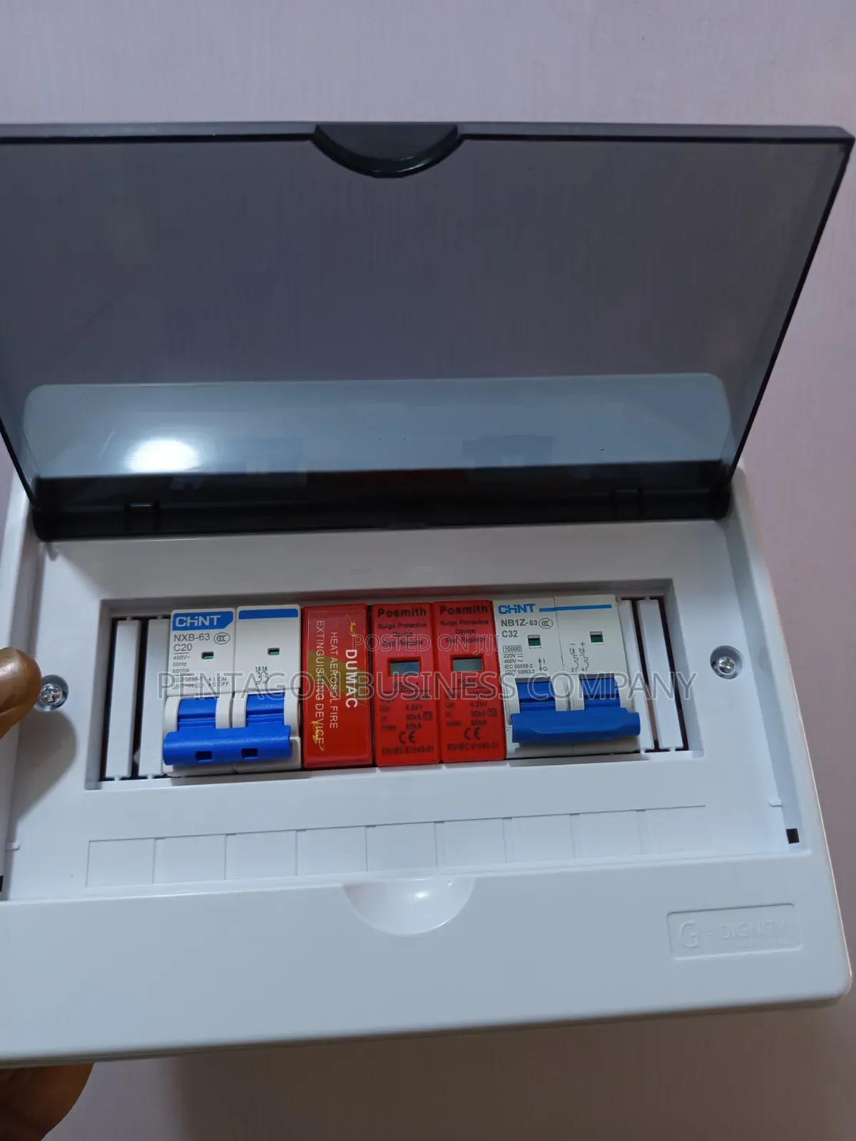 CHINT Solar Protection Devices. Breakers and Surge Protector.