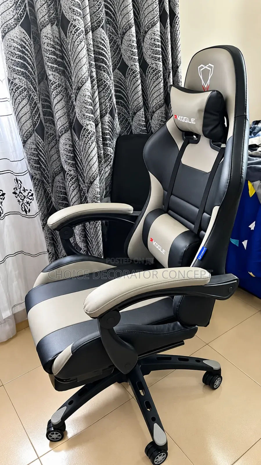 Premium Ergonomic Gaming Chair – Black & Cream