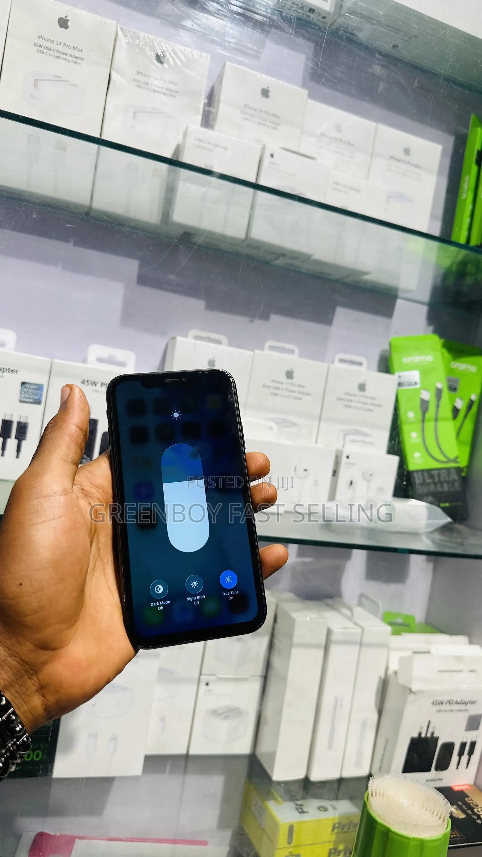 Apple iPhone 11 64 GB Black