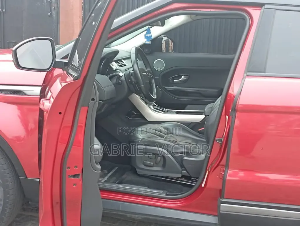 Land Rover Range Rover Evoque 2015 Red