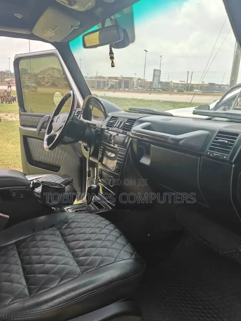 Mercedes-Benz G-Class Base G 500 AWD 2005 Silver