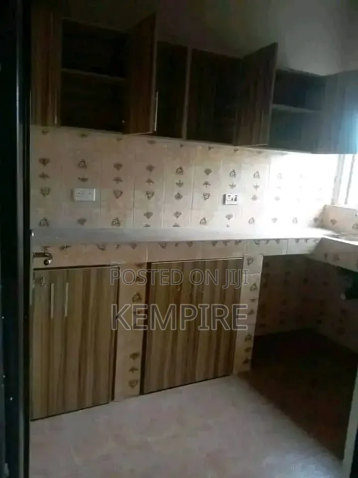 2bdrm Block of Flats in Ikot-Ekpene Road, for rent
