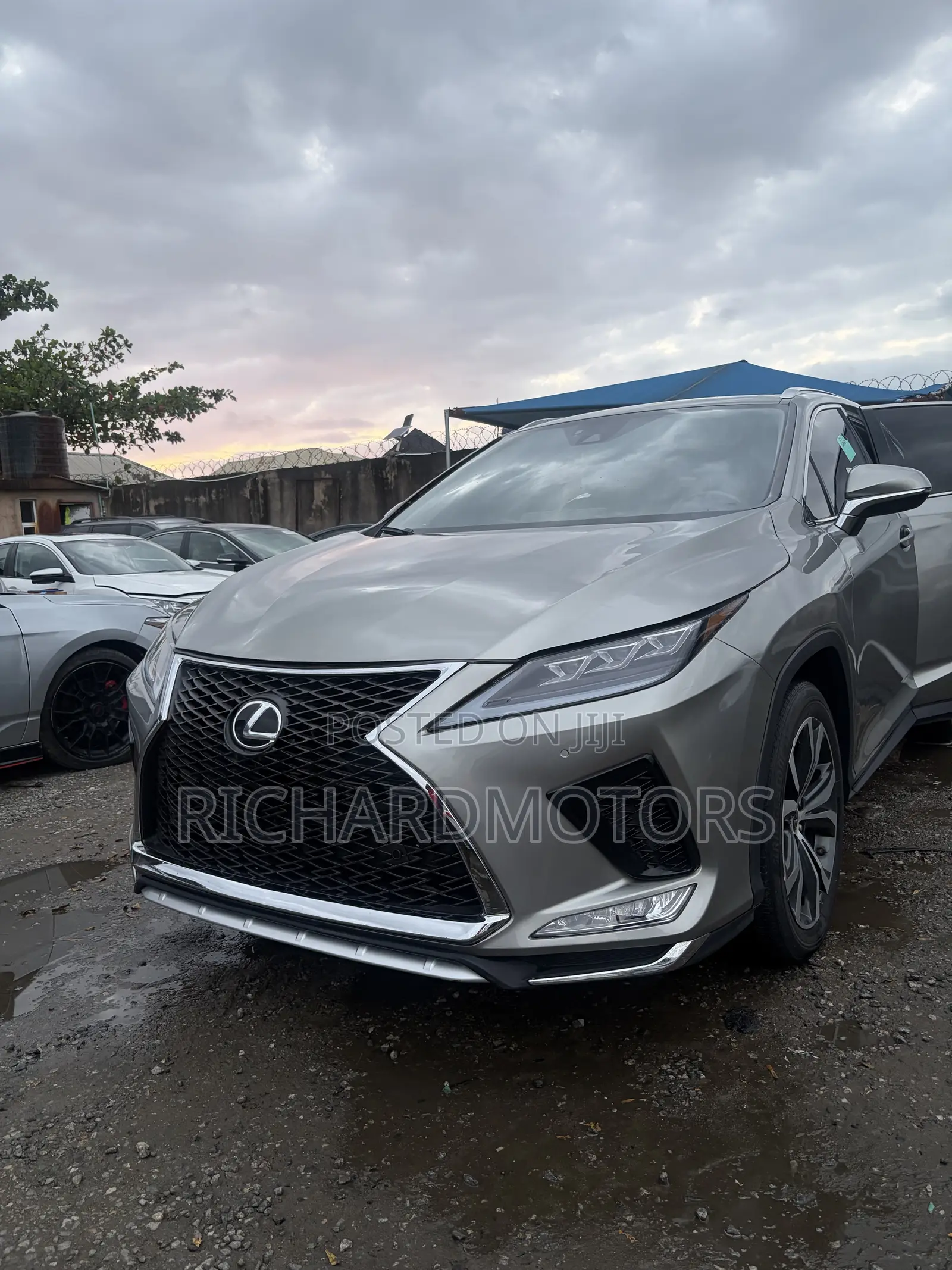 Lexus RX 350L 4WD 2020 Gold
