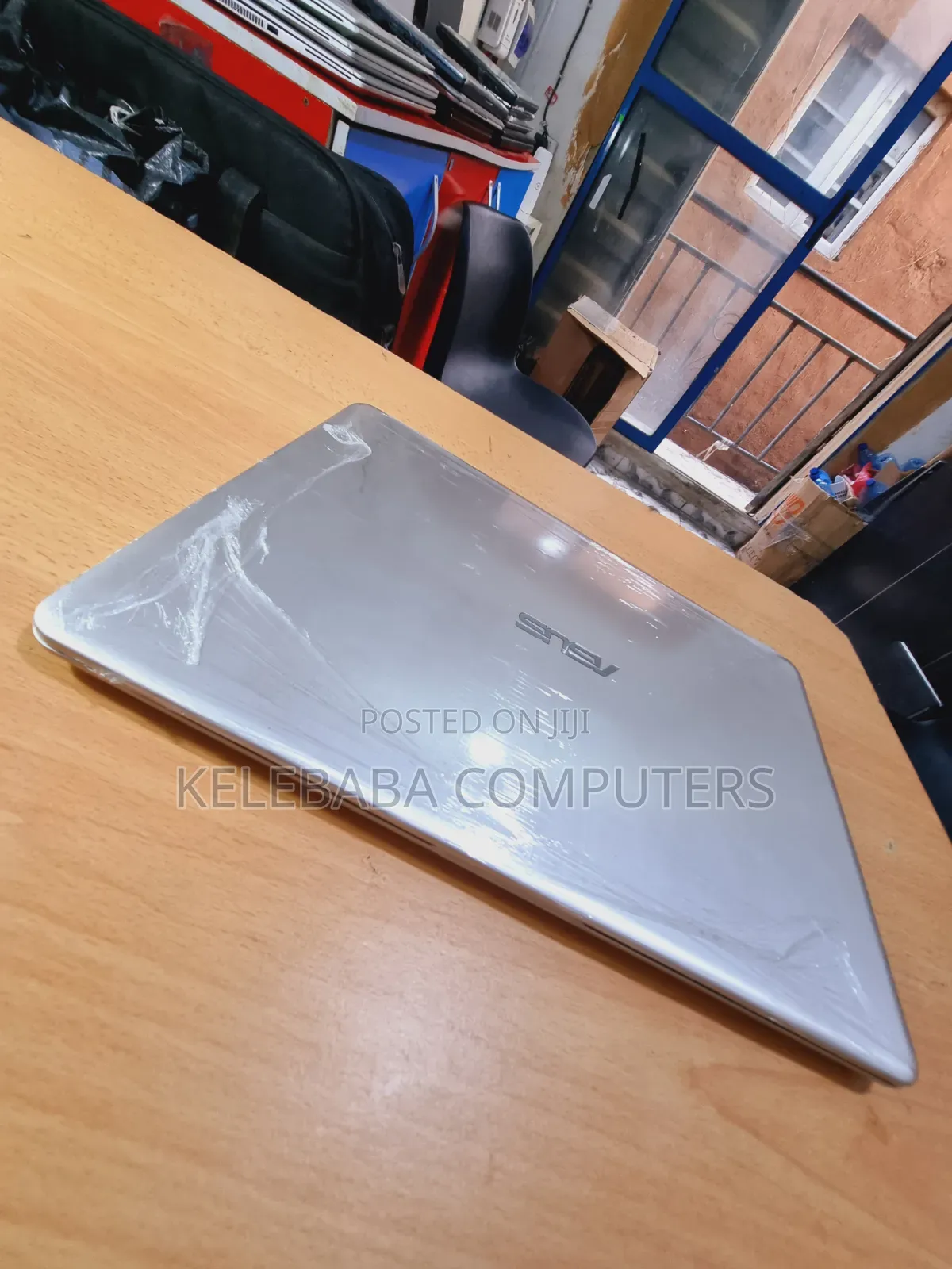 Laptop Asus VivoBook S14 S410UA 8GB Intel Core i7 SSD 256GB