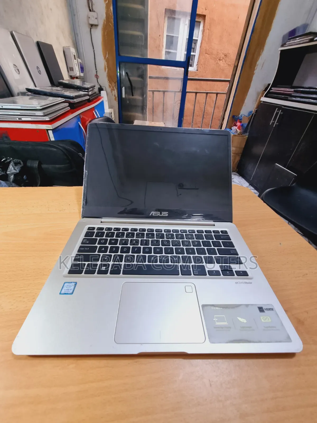 Laptop Asus VivoBook S14 S410UA 8GB Intel Core i7 SSD 256GB
