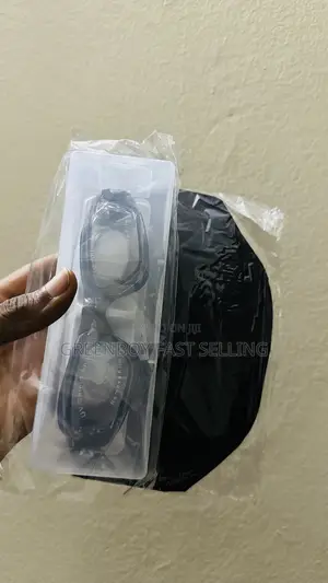 Professional High Definition Anti-Fog Swimming Googles Men & Women