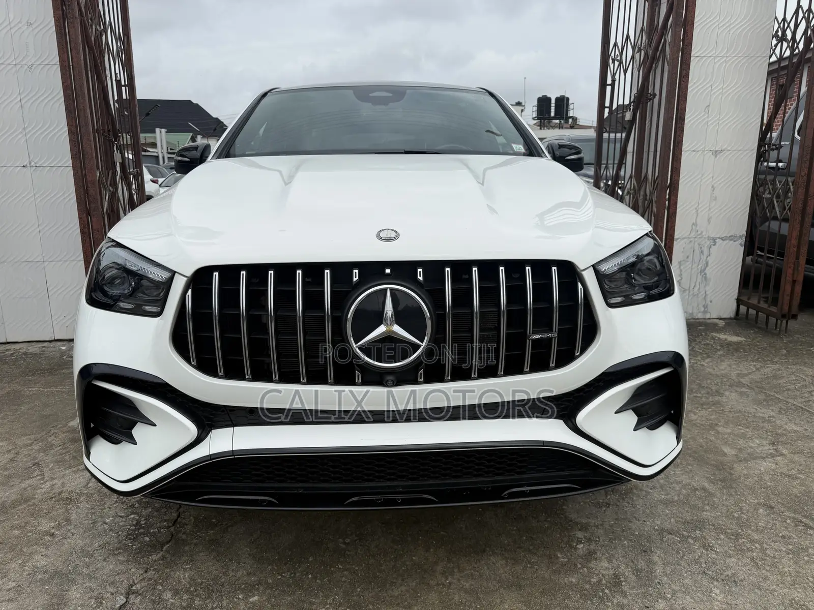 Mercedes-Benz GLE-Class 2023 White