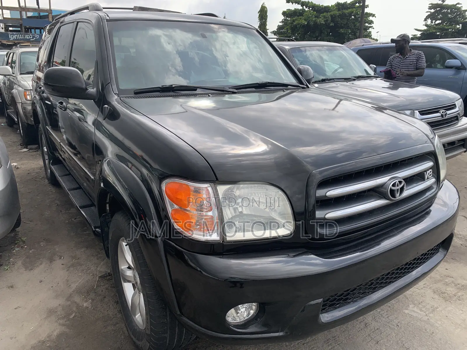 Toyota Sequoia 2004 Black
