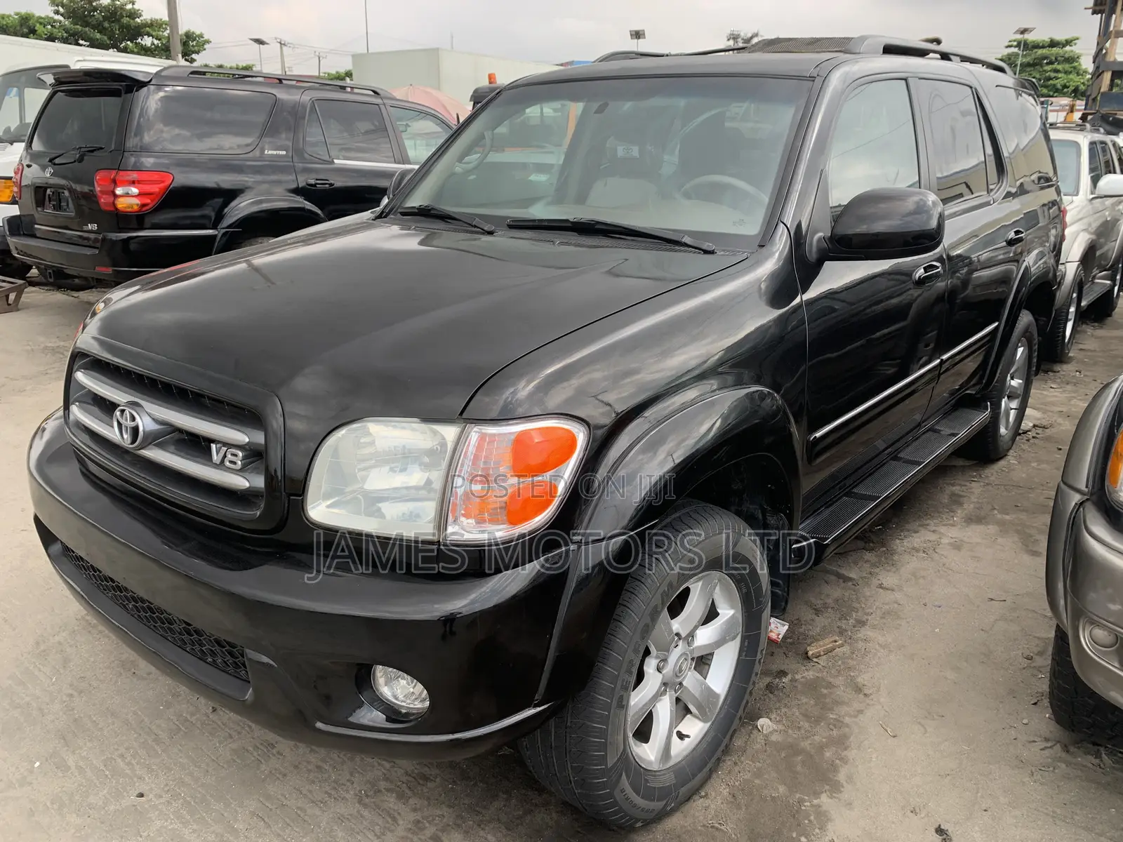Toyota Sequoia 2004 Black