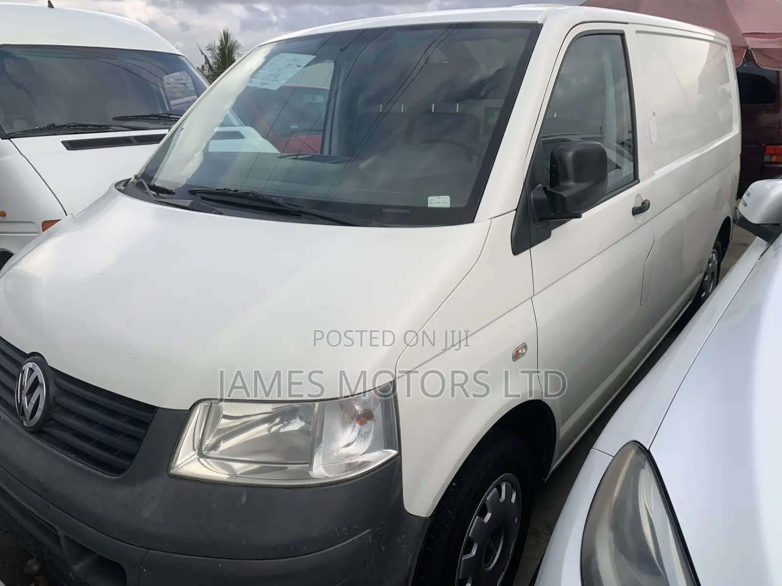 Volkswagen Transporter 2014 White
