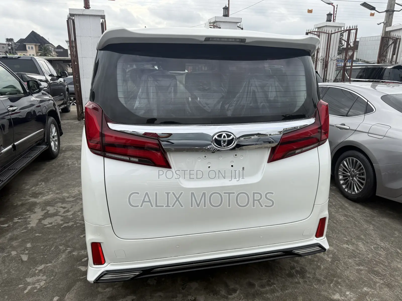 Toyota Alphard 2020 White