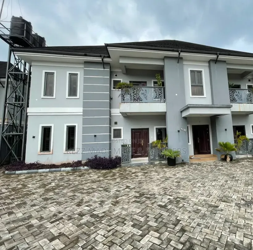 2bdrm Block of Flats in New Gra Phase 3 Port for rent