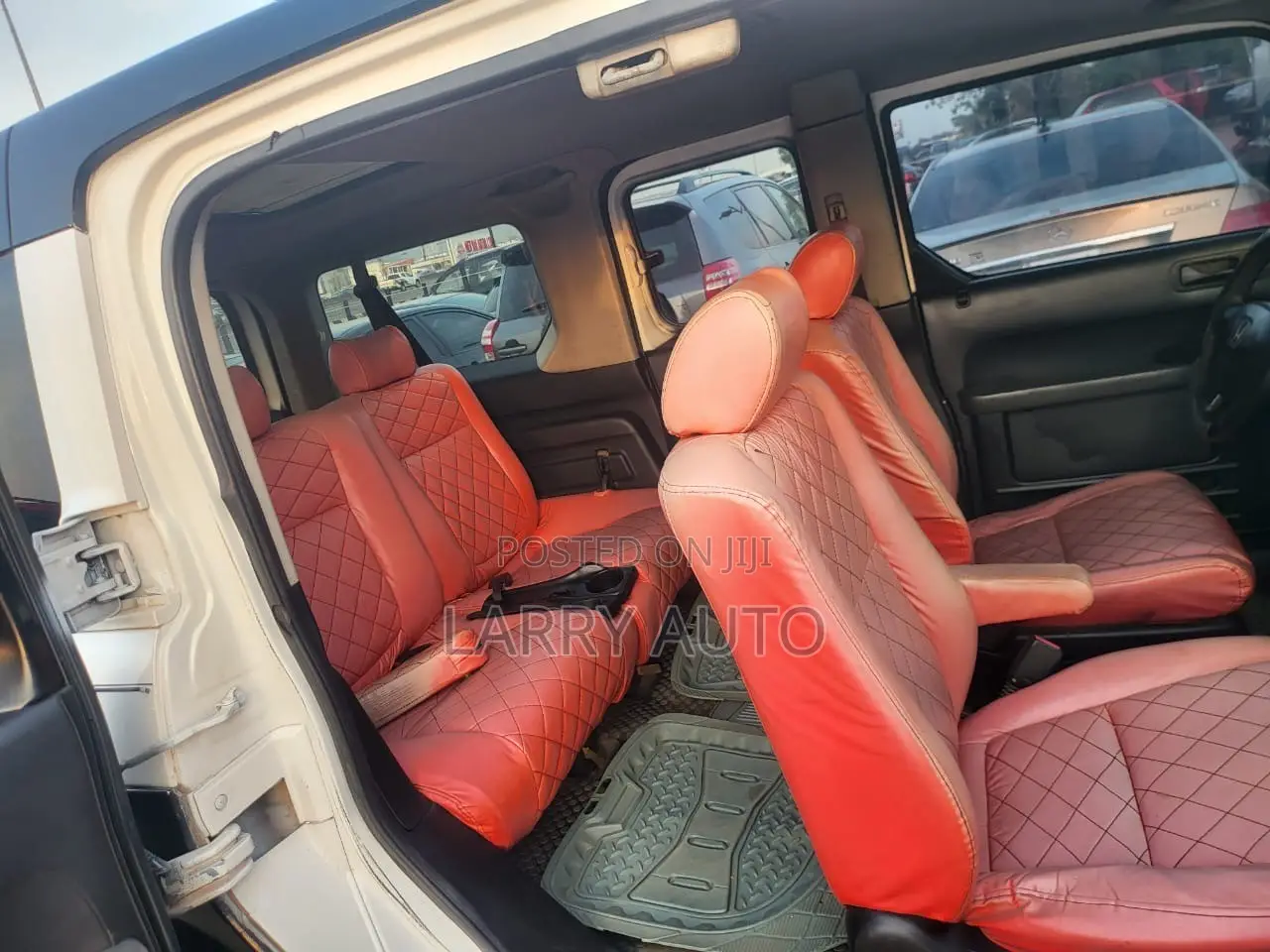 Honda Element LX Automatic 2005 White