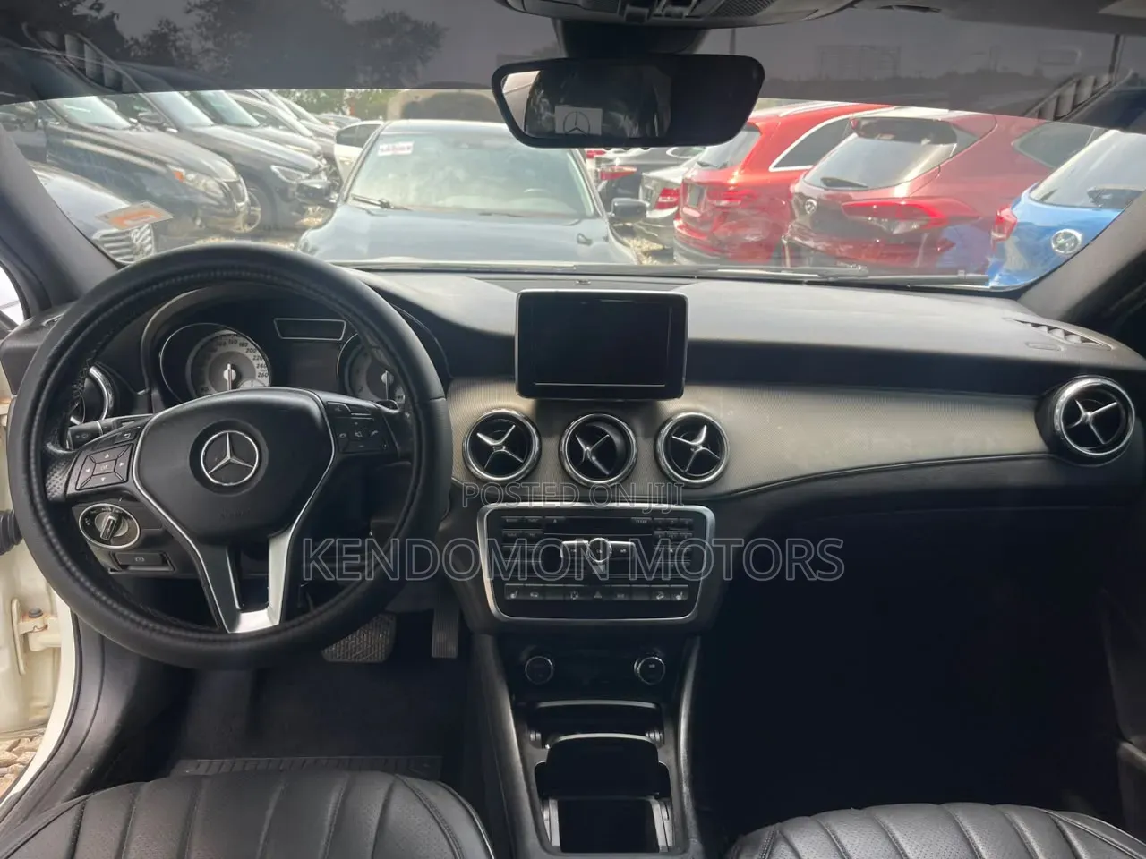 Mercedes-Benz GLA 250 2015 White