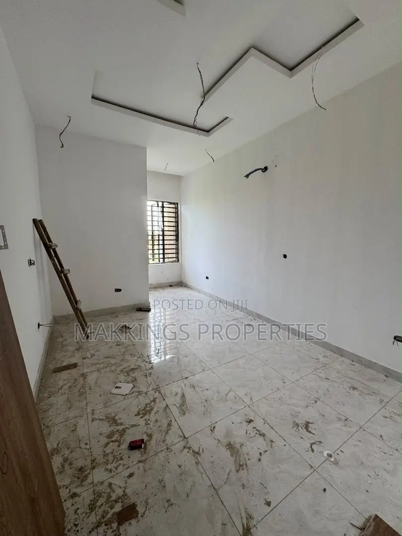 4bdrm Duplex in Phase 1 / Gbagada for sale