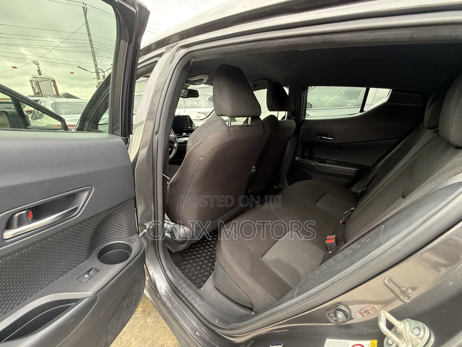 Toyota RAV4 2019 Gray