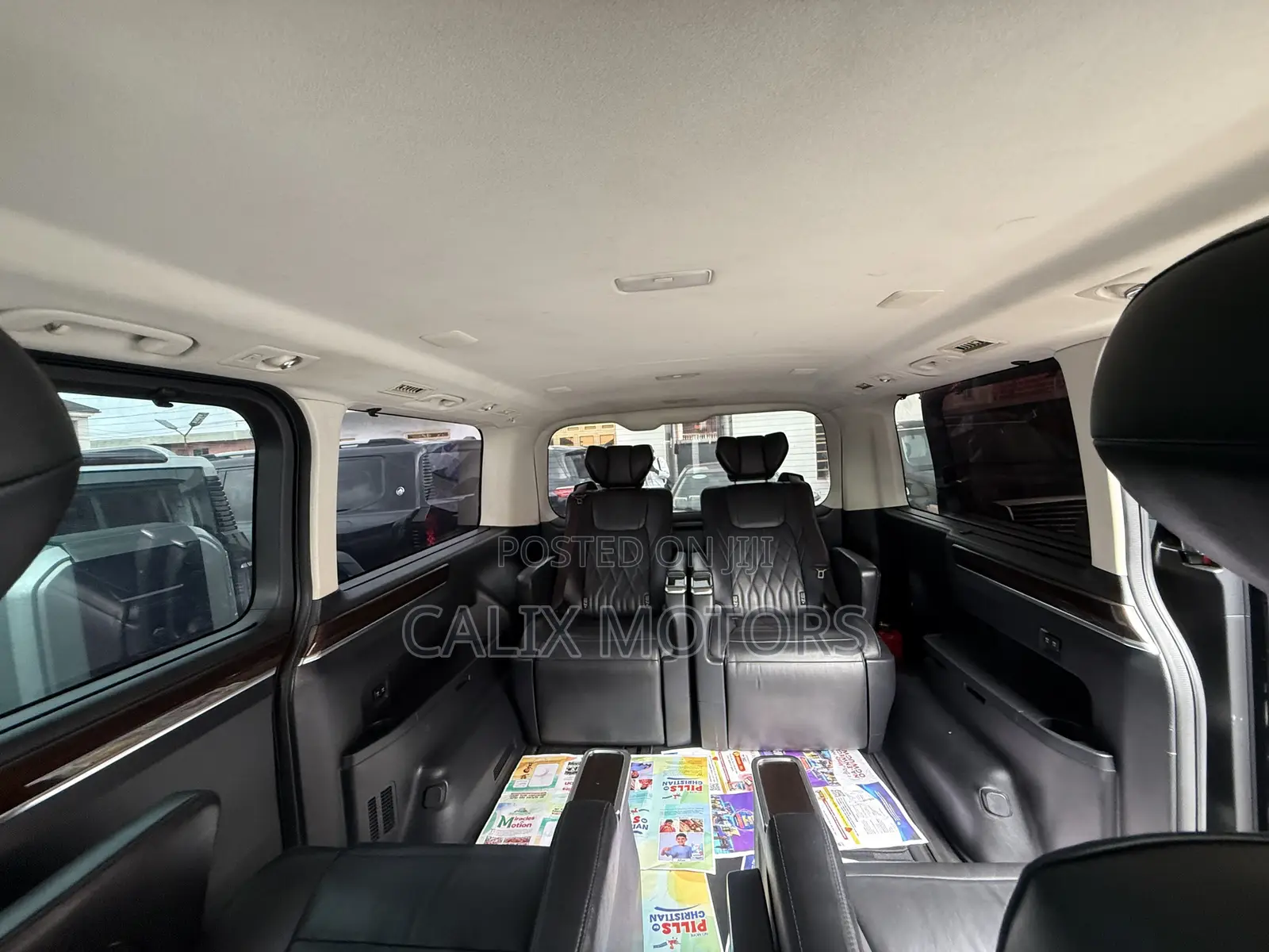 Toyota Granvia 2021 Black