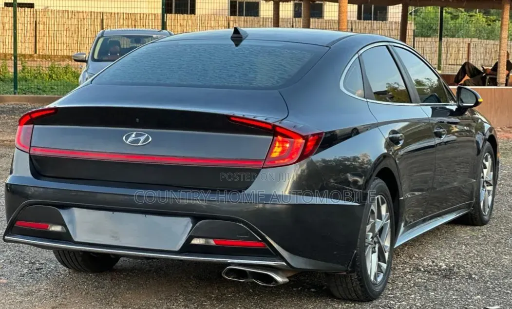 Hyundai Sonata SE 2020 Gray
