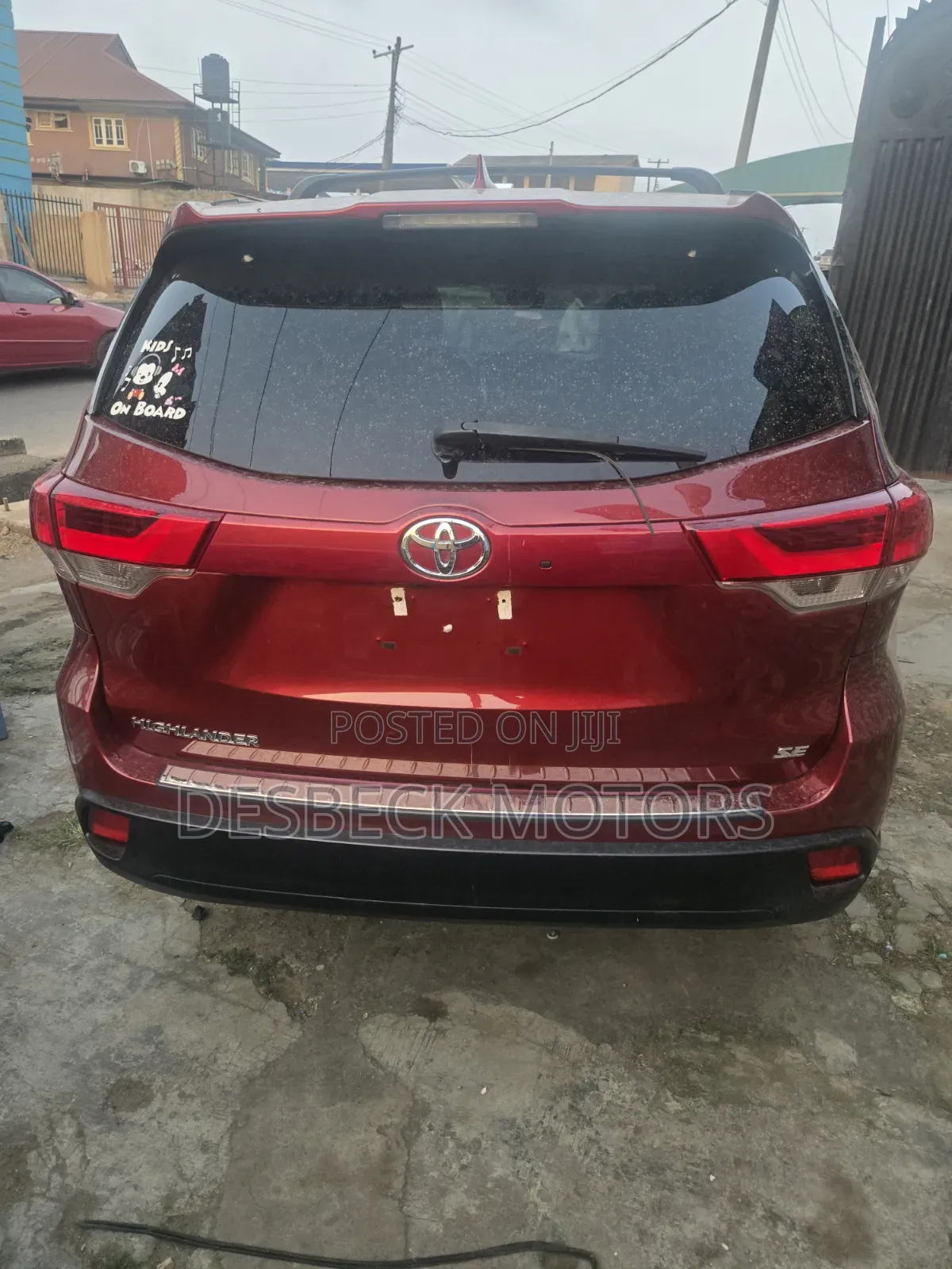 Toyota Highlander SE 4x2 V6 (3.5L 6cyl 8A) 2018 Red