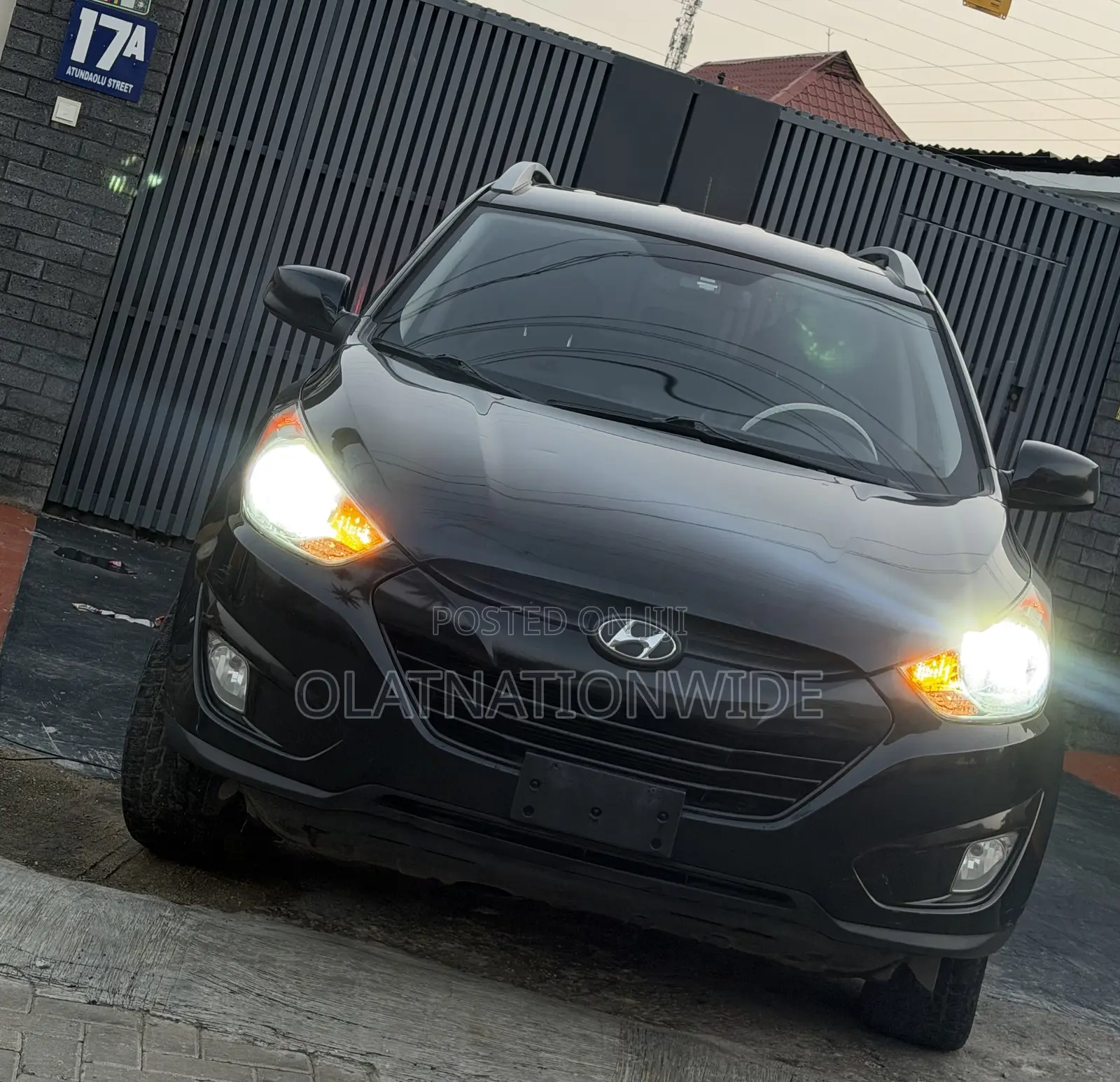 Hyundai Tucson Limited AWD 2012 Black