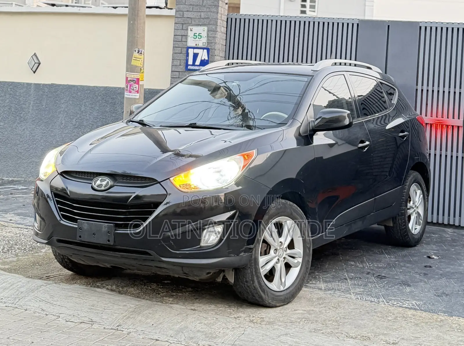 Hyundai Tucson Limited AWD 2012 Black