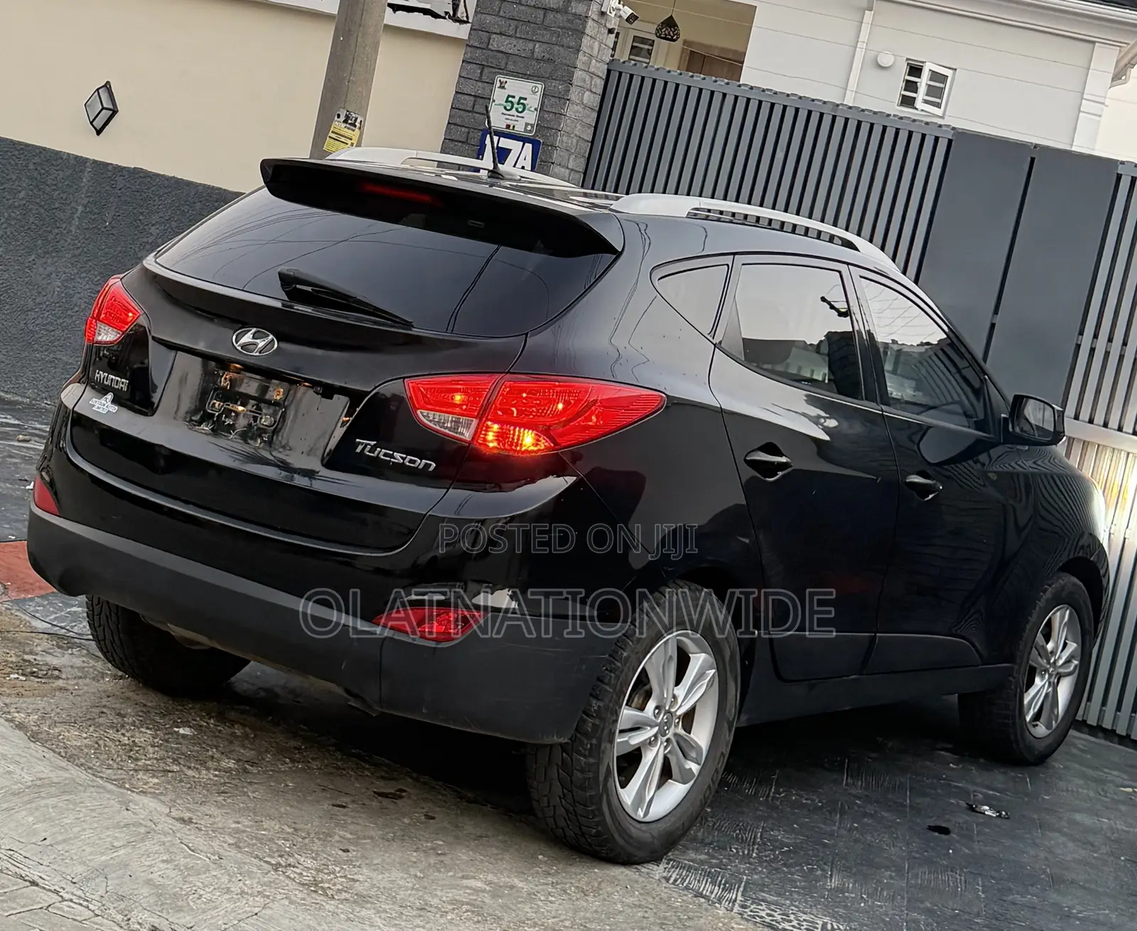 Hyundai Tucson Limited AWD 2012 Black