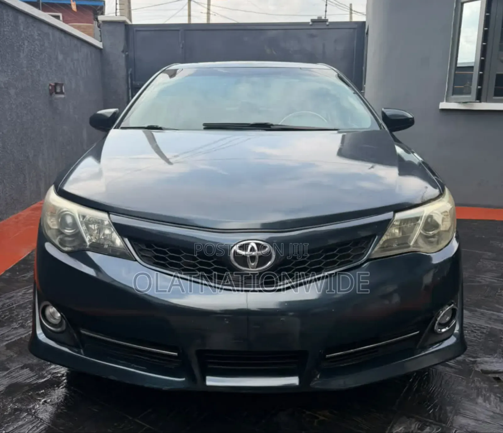 Toyota Camry 2014 Gray