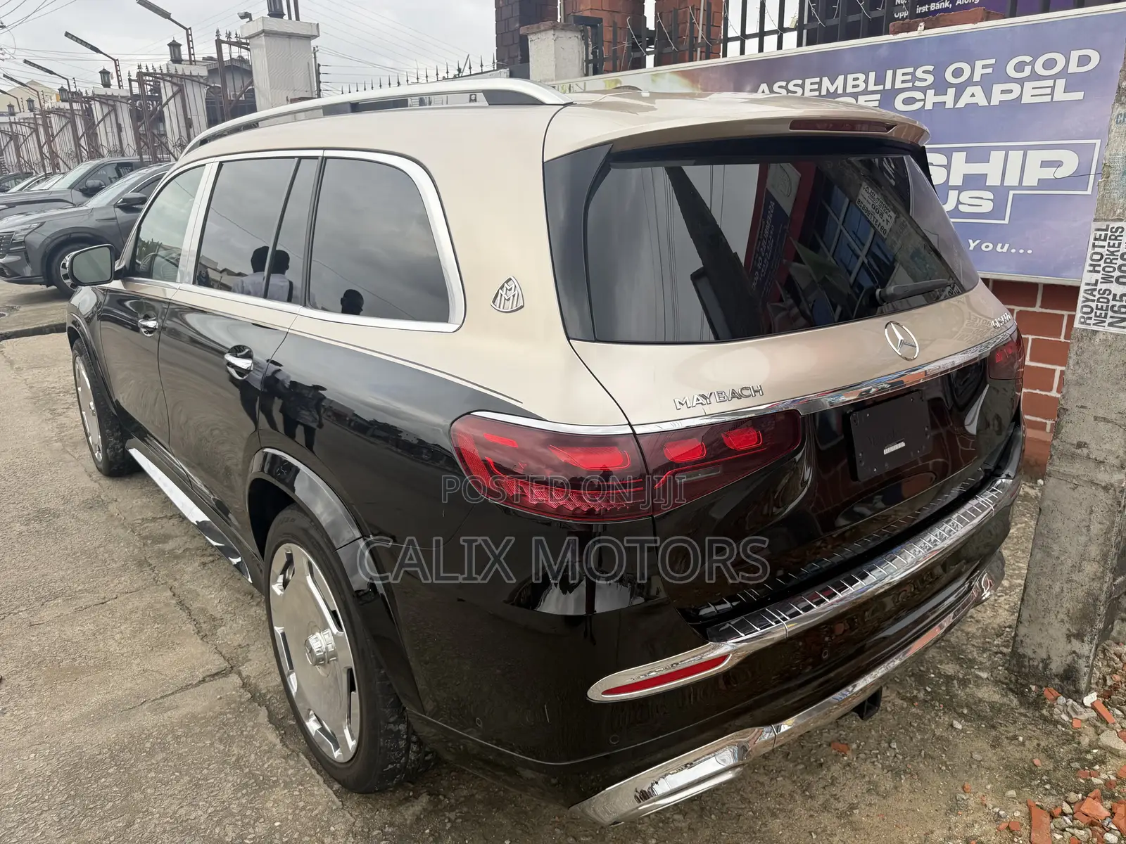 New Mercedes-Benz Maybach GLS GLS 600 AWD 2023 Gold