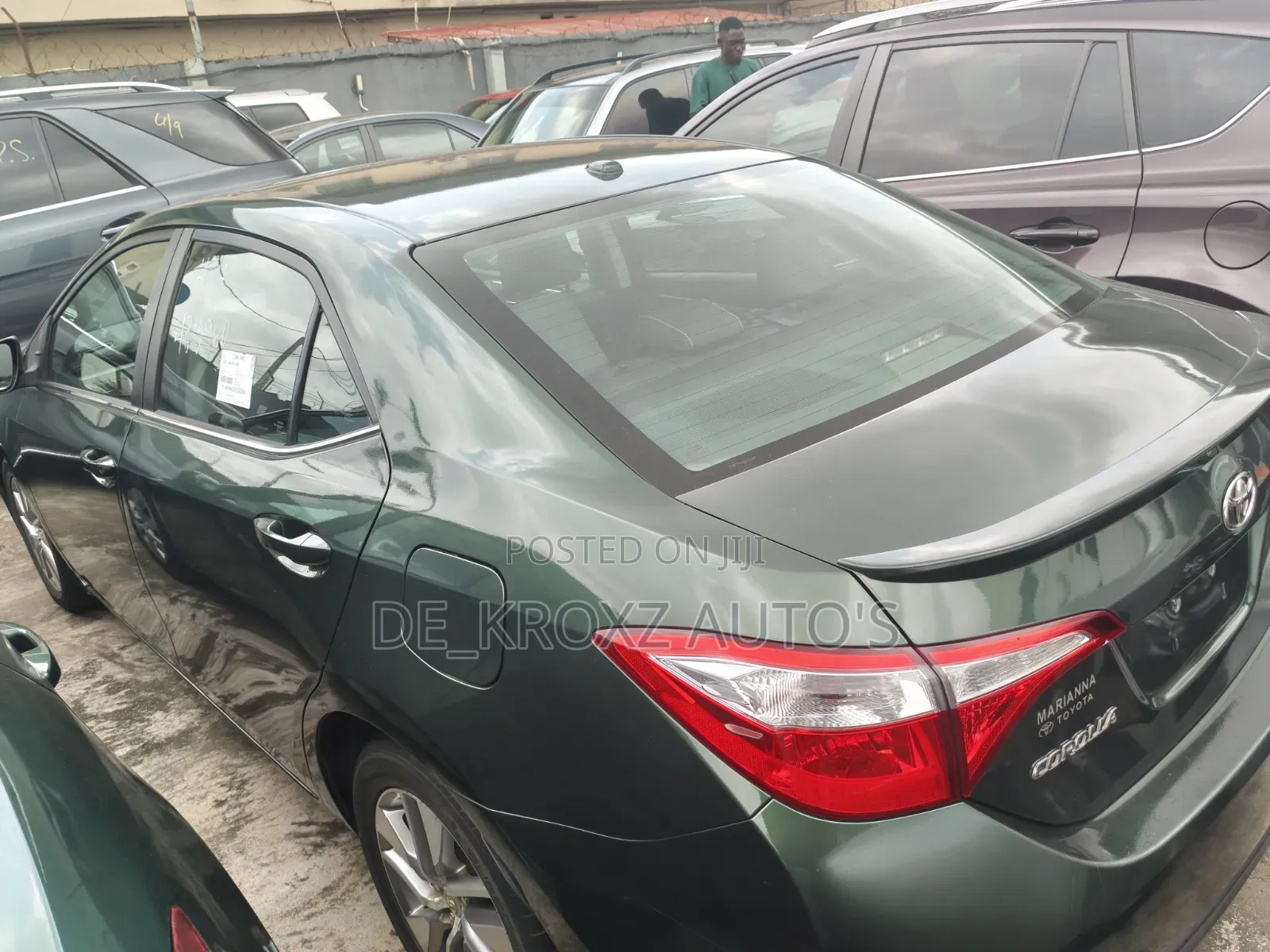 Toyota Corolla LE 4dr Sedan (1.8L 4cyl CVT) 2016 Green