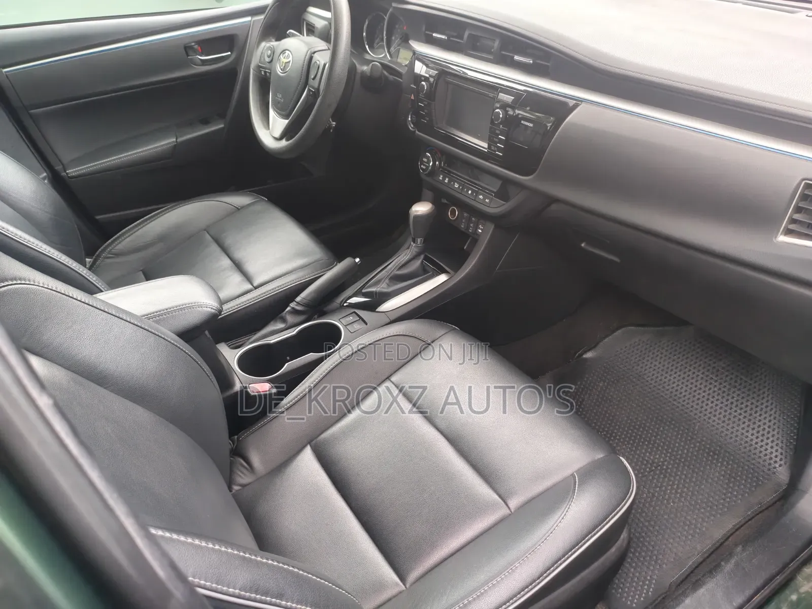 Toyota Corolla LE 4dr Sedan (1.8L 4cyl CVT) 2016 Green
