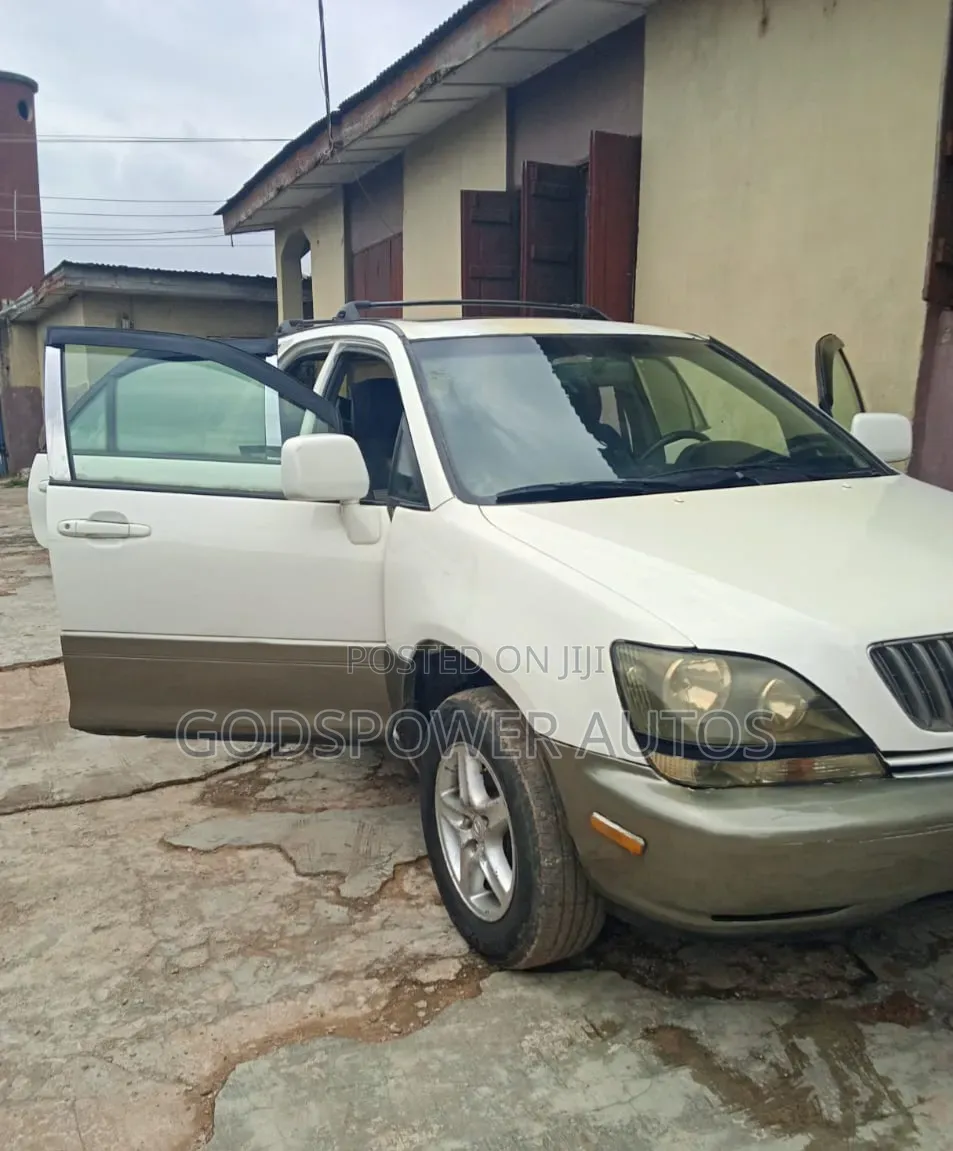 Lexus RX 300 2WD 2002 White