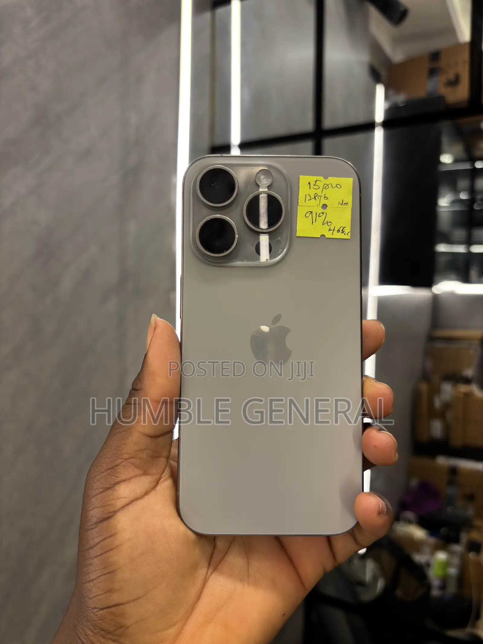 Apple iPhone 15 Pro 128 GB Gold