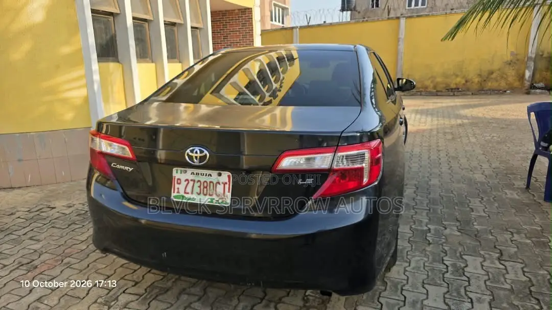 Toyota Camry LE 4dr Sedan (2.5L 4cyl 6A) 2013 Black