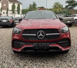 Mercedes-Benz GLE-Class 2024 Red