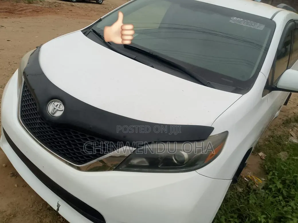 Toyota Sienna 2017 White