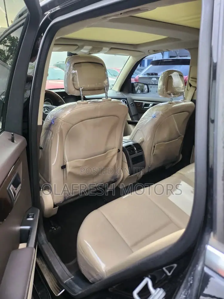 Mercedes-Benz GLK-Class 2013 Black
