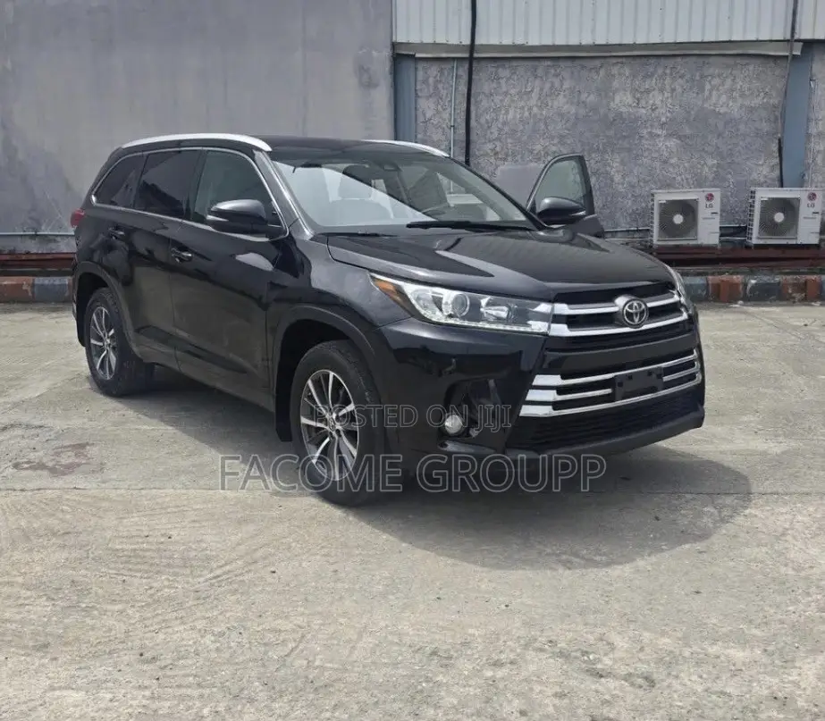 Toyota Highlander 2017 Black