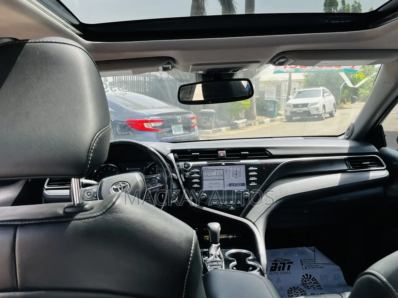 Toyota Camry XSE V6 (3.5L V6 8A) 2019 Blue