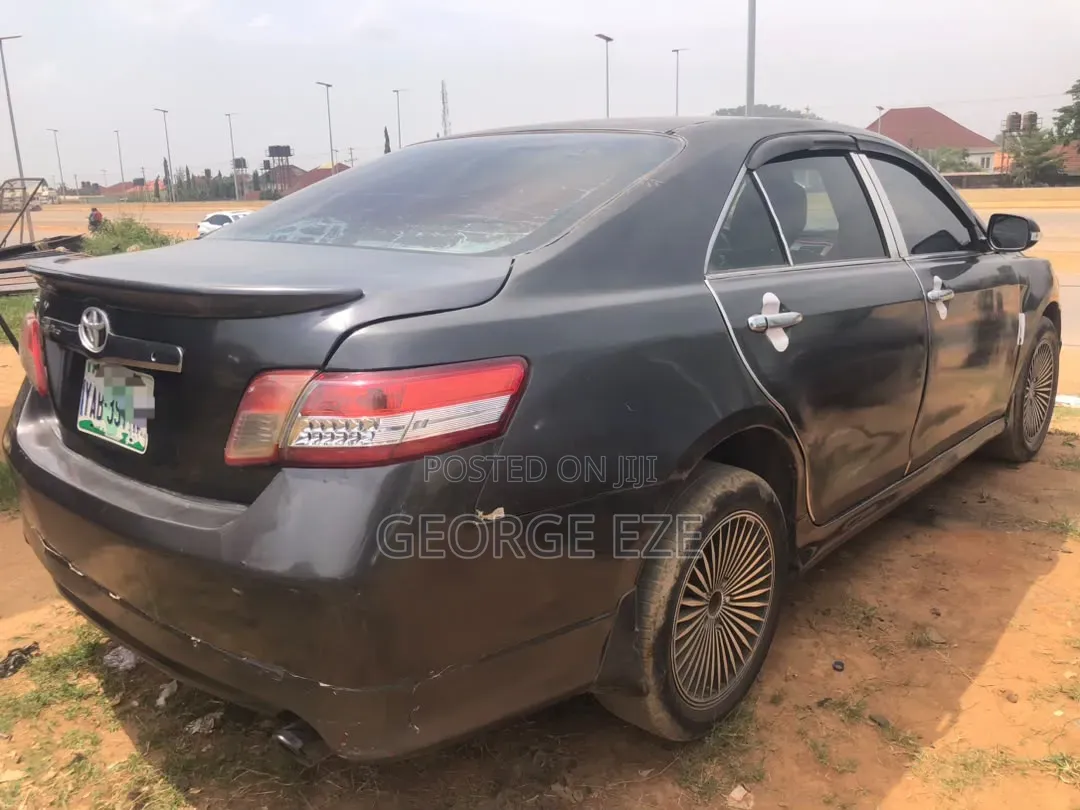 Toyota Camry 2008 Gray