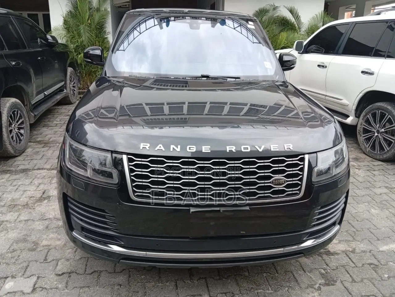 Land Rover Range Rover Vogue 2018 Black